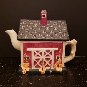 RARE Sakura Warren Kimble Red Barn Teapot Farmhouse Hand Painted Vintage kitschy